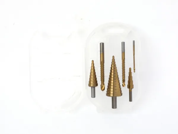 6шт Ступенчатое сверло и набор пилообразных сверл 