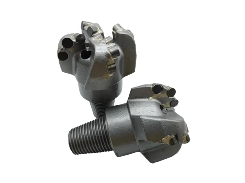 Четырехлопастное дуговое долото PDC